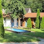 Gemuetliche Tierfreundliche In Huddingen