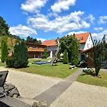 Apartment Gemuetliche Tierfreundliche In Huddingen *